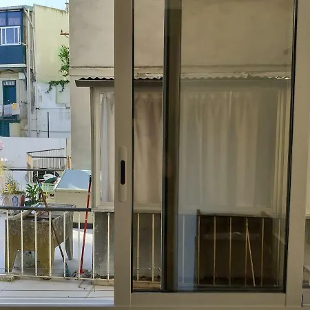 Cozy New In Arroios Lisbona