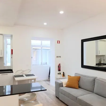 Cozy New In Arroios Appartamento *
